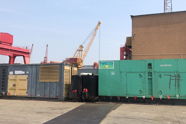 乌恰发电机出租空气滤清器的清洁频率是多少？